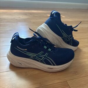 ASICS Gel Nimbus running shoes